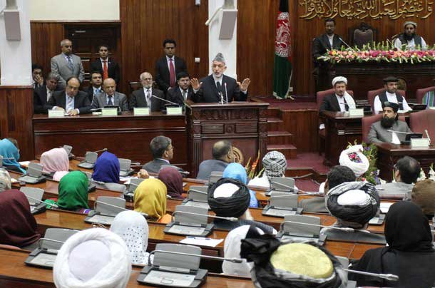 درې گونو قوو ته د کرزي وينا!